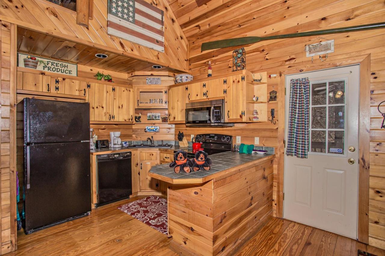 Alpine Joy-Hot Tub, Pond Access ,1089 Of Free Tickets For Each Paid Day, Dollywood And More! Townsend Exterior foto