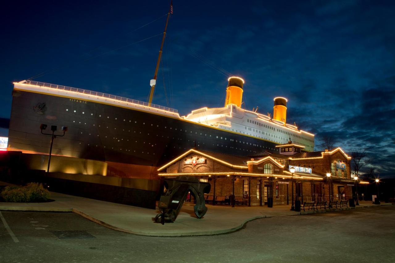 Alpine Joy-Hot Tub, Pond Access ,1089 Of Free Tickets For Each Paid Day, Dollywood And More! Townsend Exterior foto